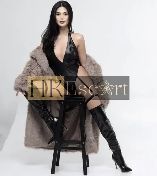 TopModel, 26 years old, weight 61 kg, height 174 cm