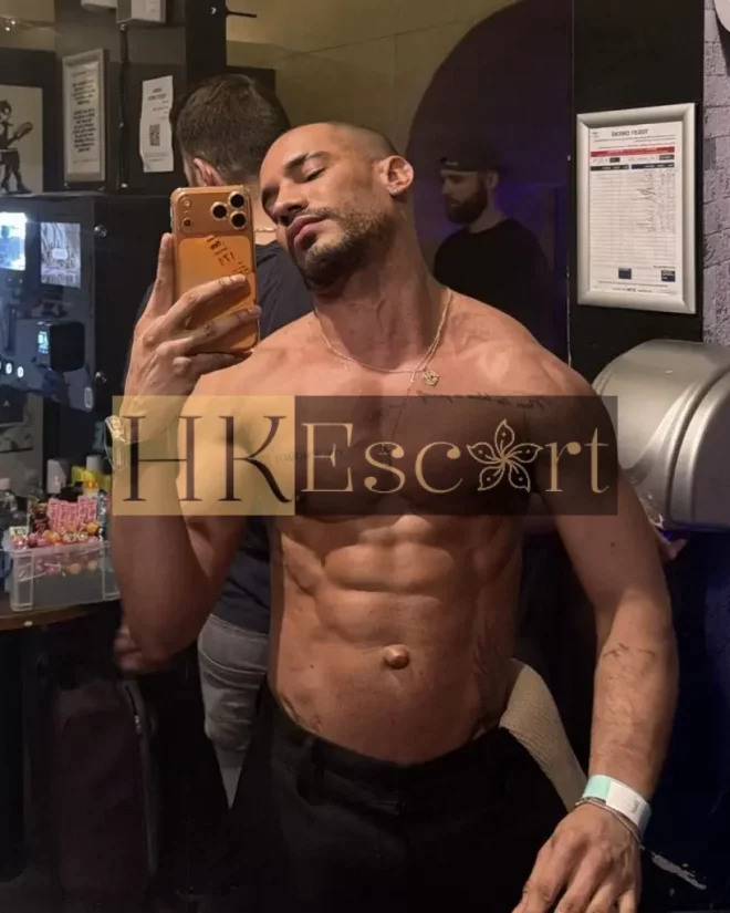 Vidal, 26 years old, weight 74 kg, height 175 cm