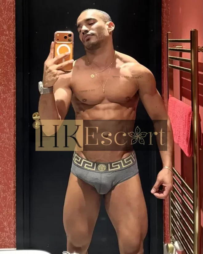 Vidal, 26 years old, weight 74 kg, height 175 cm