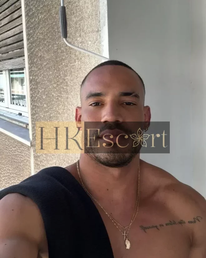 Vidal, 26 years old, weight 74 kg, height 175 cm
