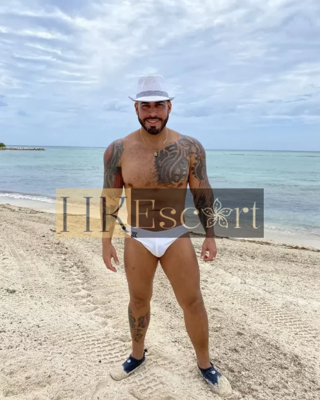 Viktor, 30 years old, weight 79 kg, height 180 cm