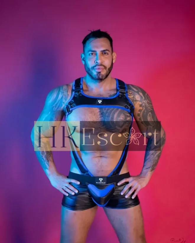 Viktor, 30 years old, weight 79 kg, height 180 cm