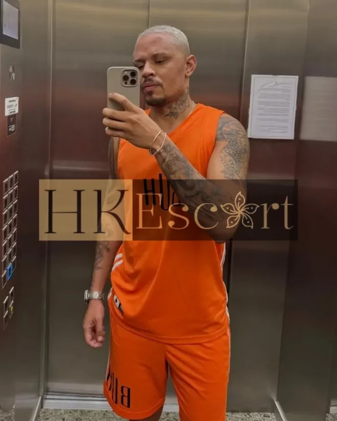 Vini, 30 years old, weight 86 kg, height 185 cm